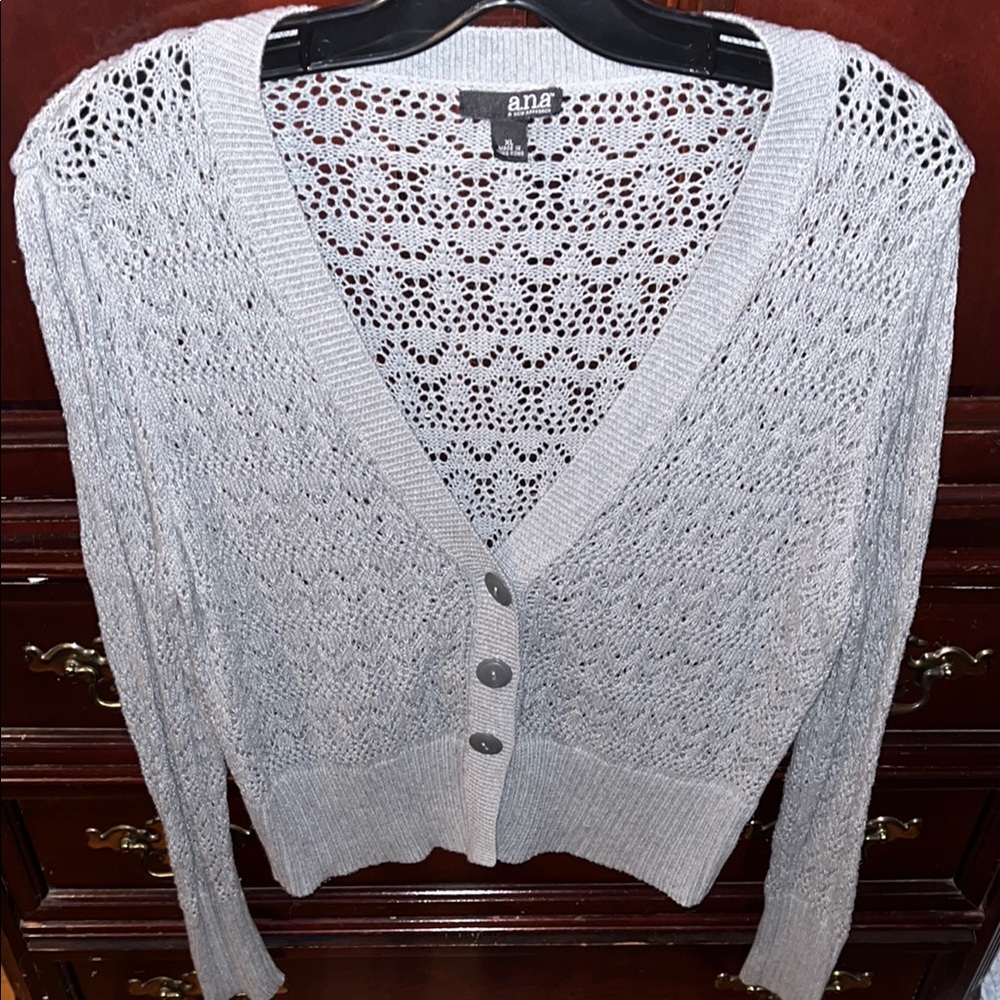 a.n.a Women's Light Gray Knit Cardigan